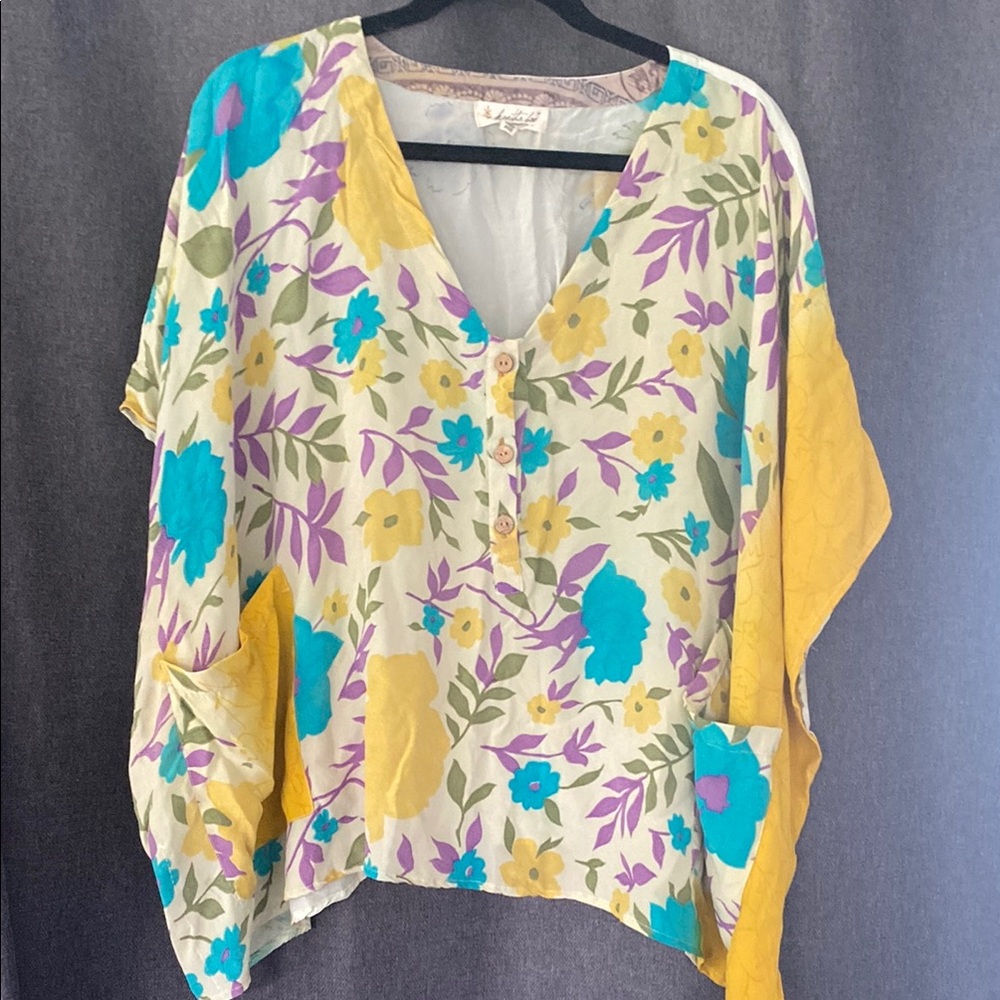 Kantha Bae Yellow and Blue Relaxed mini Muu